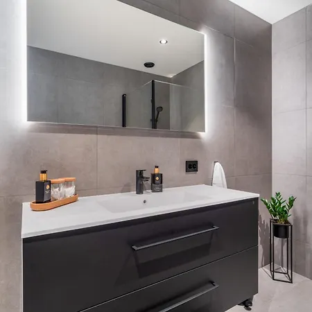 Norse Horizon Appartement Tau